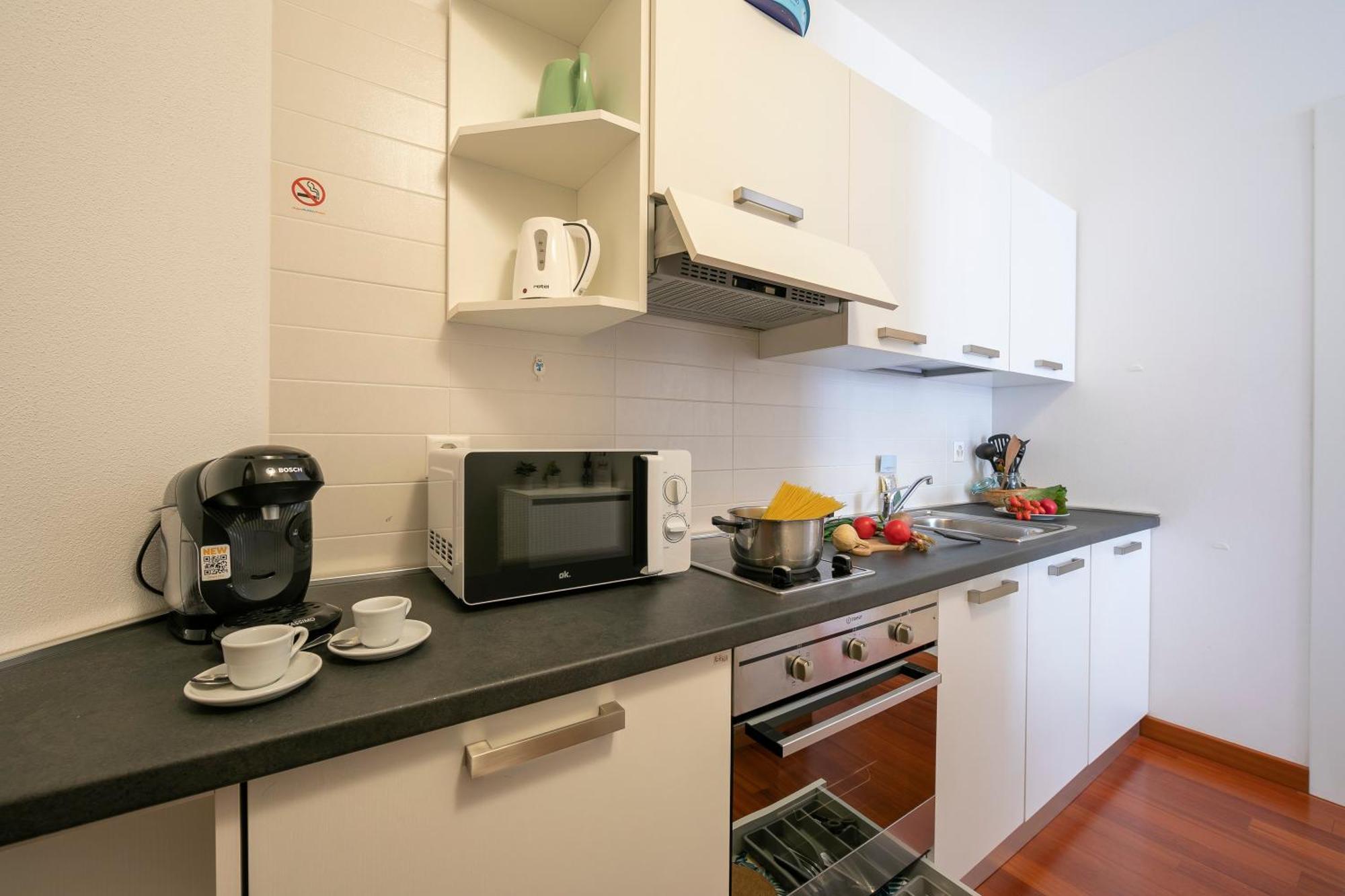 Moonlight - 150M From The Lake - Happy Rentals Lugano Ngoại thất bức ảnh